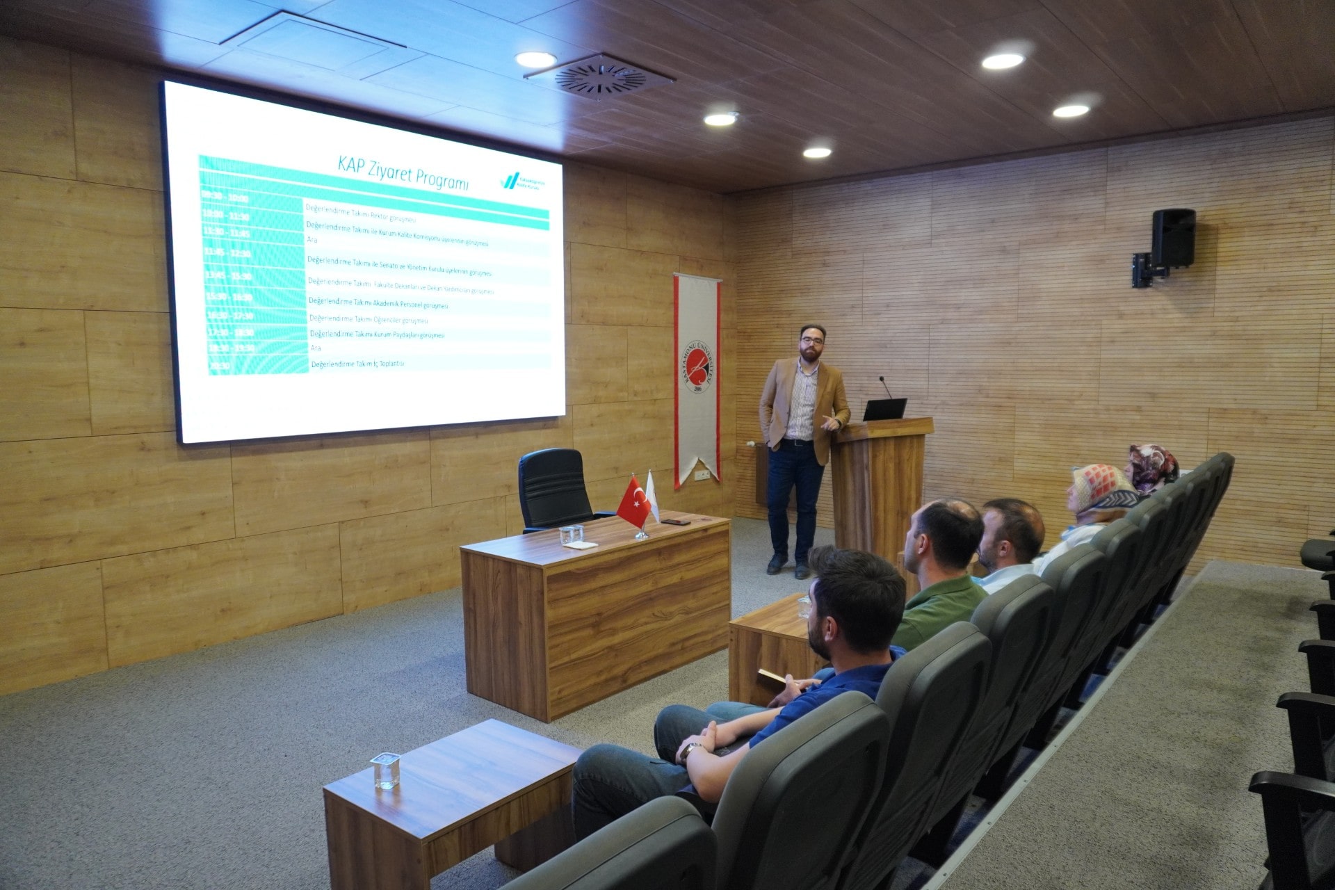 Kurumsal Akreditasyon Programı Bilgilendirme Toplantısı Yapıldı