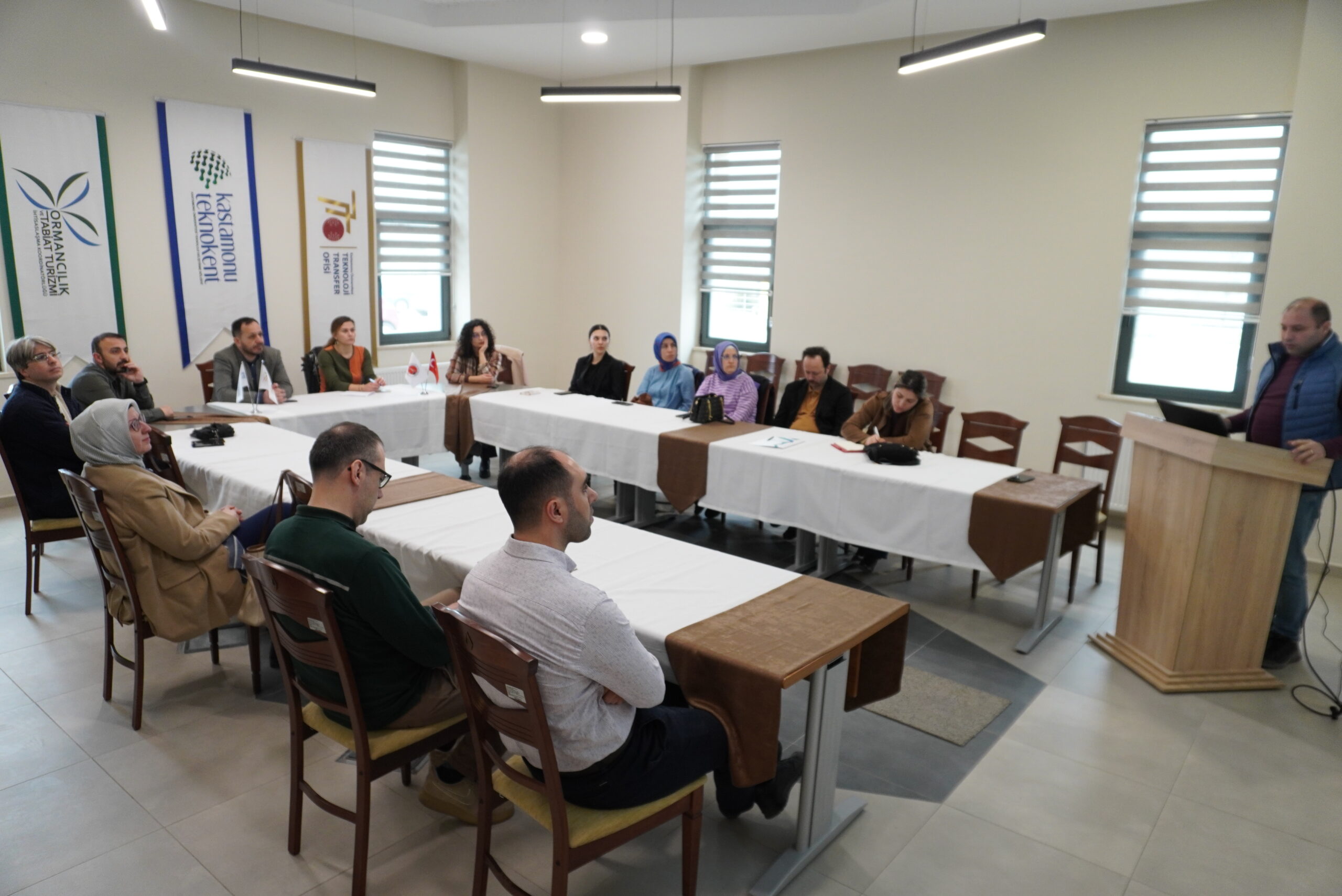 TÜBİTAK-1002 Programı Proje Yazma Eğitimi Yapıldı